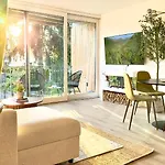 Flair Vorarlberg - Stilvolles Wohnen Nahe Bodensee & Alpen - Kueche, Balkon & Gratis Parkplatz *