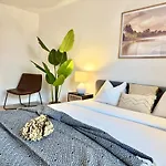 Flair Vorarlberg - Stilvolles Wohnen Nahe Bodensee & Alpen - Kueche, Balkon & Gratis Parkplatz * 브레겐츠