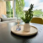 Апартаменты Flair Vorarlberg - Stilvolles Wohnen Nahe Bodensee & Alpen - Kueche, Balkon & Gratis Parkplatz