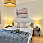 Flair Vorarlberg - Stilvolles Wohnen Nahe Bodensee & Alpen - Kueche, Balkon & Gratis Parkplatz 公寓 布雷根茨