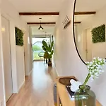 公寓 Flair Vorarlberg - Stilvolles Wohnen Nahe Bodensee & Alpen - Kueche, Balkon & Gratis Parkplatz 布雷根茨