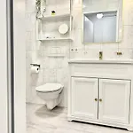 公寓 Flair Vorarlberg - Stilvolles Wohnen Nahe Bodensee & Alpen - Kueche, Balkon & Gratis Parkplatz *
