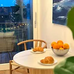 Flair Vorarlberg - Stilvolles Wohnen Nahe Bodensee & Alpen - Kueche, Balkon & Gratis Parkplatz * 브레겐츠
