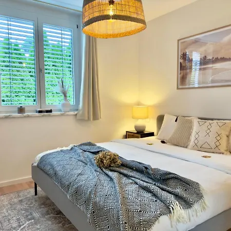 Flair Vorarlberg - Stilvolles Wohnen Nahe Bodensee & Alpen - Kueche, Balkon & Gratis Parkplatz 브레겐츠