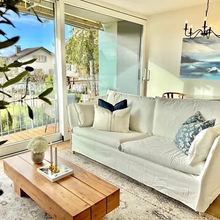 Flair Vorarlberg - Stilvolles Wohnen Nahe Bodensee & Alpen - Kueche, Balkon & Gratis Parkplatz 아파트 브레겐츠