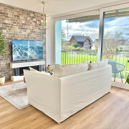 Flair Vorarlberg - Stilvolles Wohnen Nahe Bodensee & Alpen - Kueche, Balkon & Gratis Parkplatz Apartment *