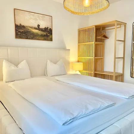 Flair Vorarlberg - Stilvolles Wohnen Nahe Bodensee & Alpen - Kueche, Balkon & Gratis Parkplatz 아파트 브레겐츠