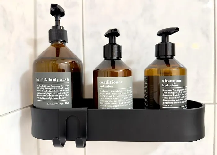 Flair Vorarlberg - Stilvolles Wohnen Nahe Bodensee & Alpen - Kueche, Balkon & Gratis Parkplatz