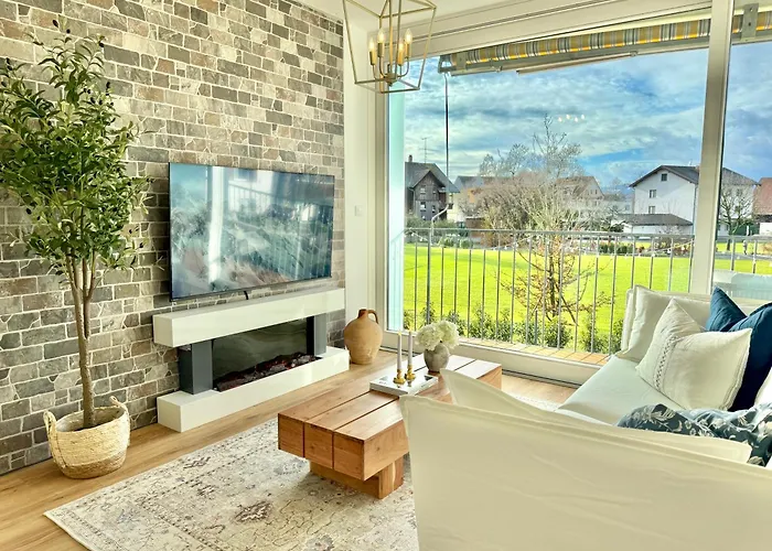 Apartment Flair Vorarlberg - Stilvolles Wohnen Nahe Bodensee & Alpen - Kueche, Balkon & Gratis Parkplatz Bregenz