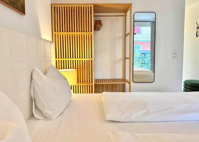 Flair Vorarlberg - Stilvolles Wohnen Nahe Bodensee & Alpen - Kueche, Balkon & Gratis Parkplatz Apartment Bregenz